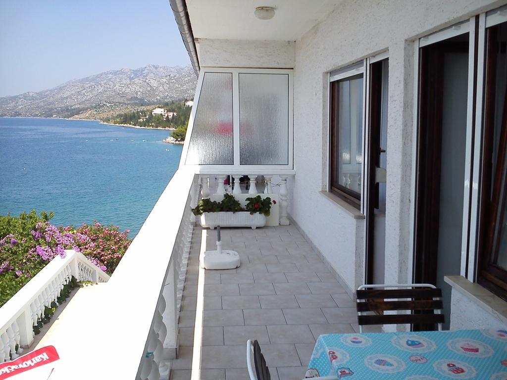 Apartments Jukic Starigrad Paklenica Room photo